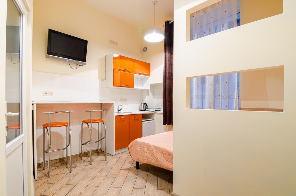 Economy Apartment On Rappoporta 7A-1 Lviv Luaran gambar